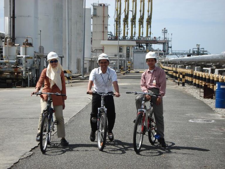 Kerja Praktek PT Badak Bontang Kalimantan Timur.. (Copy)